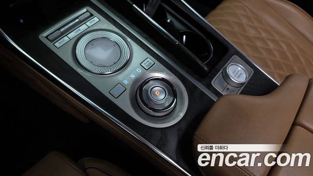 Genesis GV80 2022 — Şəkil 9/20