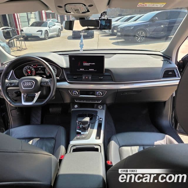 Audi Q5 2022 — Фото 12/19