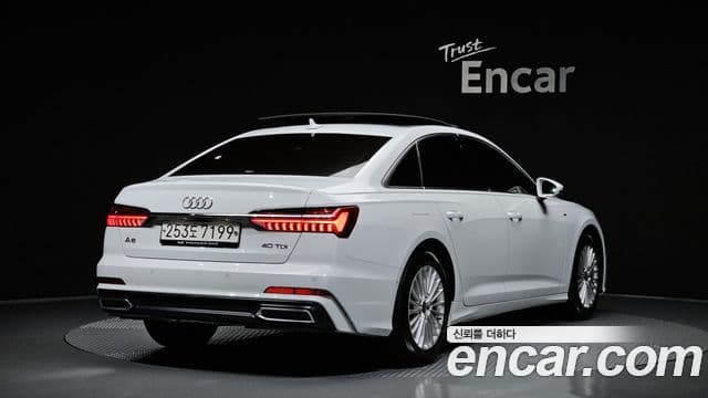 Audi A6 2020 — Photo 13/32