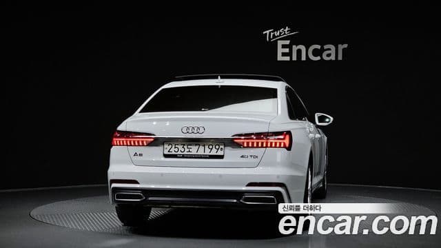 Audi A6 2020 — Photo 12/32
