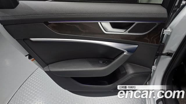 Audi A6 2020 — Photo 22/32