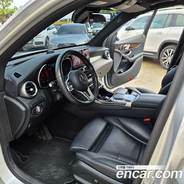 Mercedes-Benz GLC-Class 2020 — ფოტო 3/19