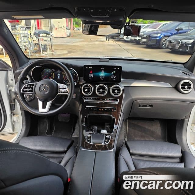 Mercedes-Benz GLC-Class 2020 — ფოტო 17/19