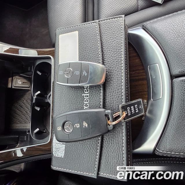 Mercedes-Benz GLC-Class 2020 — ფოტო 14/19