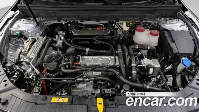 Mercedes-Benz EQB 2025 — ფოტო 13/13