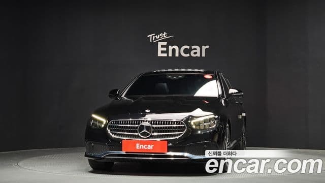 Mercedes-Benz E-Class 2022 — Фото 3/20