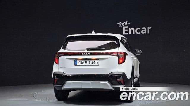 Kia Seltos 2025 — ფოტო 3/20