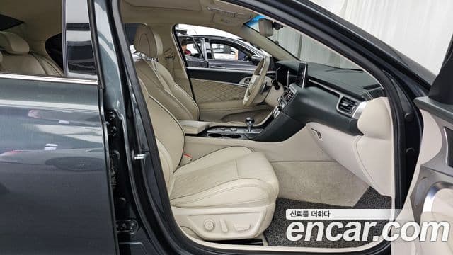 Genesis G70 2019 — Şəkil 11/20