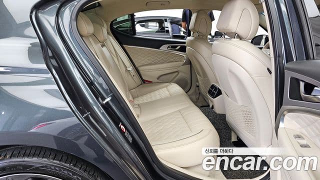 Genesis G70 2019 — Şəkil 12/20