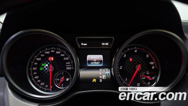 Mercedes-Benz GLE-Class 2018 — ფოტო 8/20