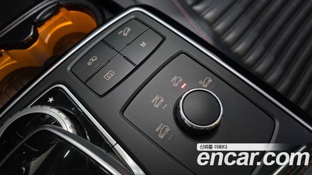 Mercedes-Benz GLE-Class 2018 — ფოტო 20/20