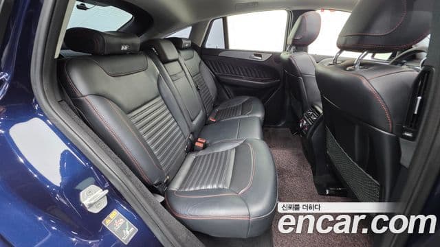 Mercedes-Benz GLE-Class 2018 — Şəkil 29/32