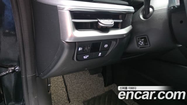 Hyundai Grandeur 2023 — Фото 14/20
