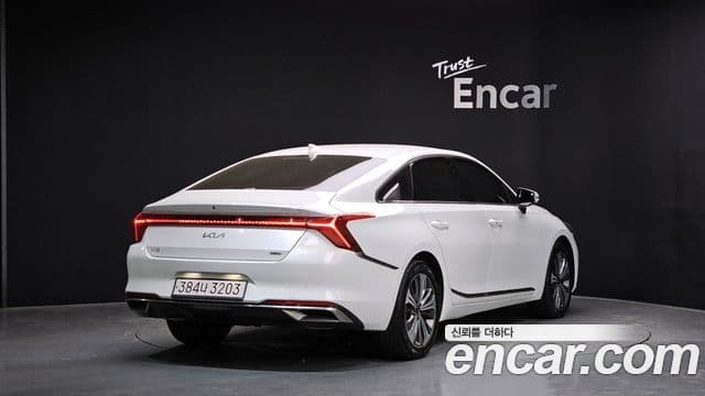 Kia K8 2022 — ფოტო 2/20