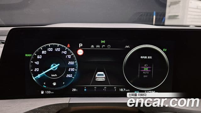 Kia K8 2022 — ფოტო 8/20