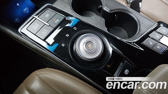 Kia K8 2022 — ფოტო 9/20
