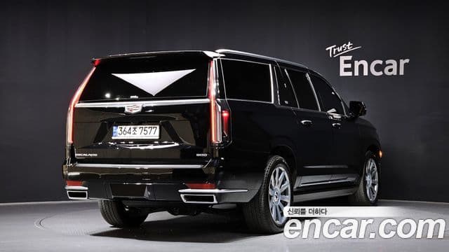 Cadillac Escalade 2023 — Şəkil 2/20