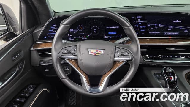 Cadillac Escalade 2023 — Şəkil 13/20