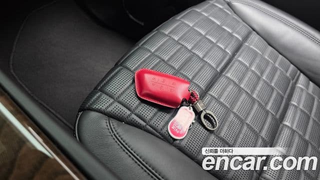 Cadillac Escalade 2023 — Photo 20/38