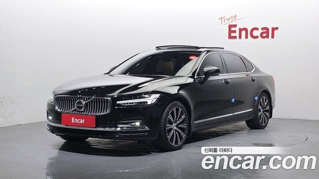 Volvo S90 2023 — Фото 1/20