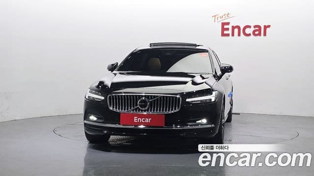 Volvo S90 2023 — Фото 3/20