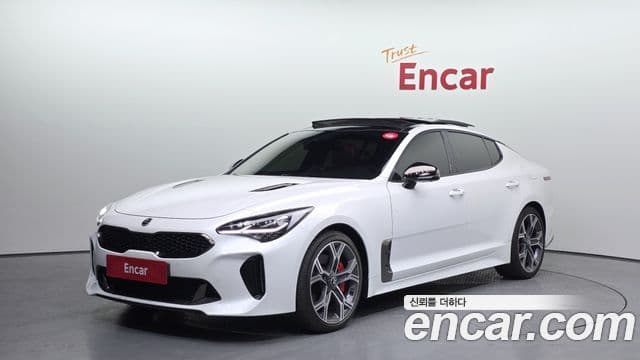 Kia Stinger 2018 — Şəkil 1/20