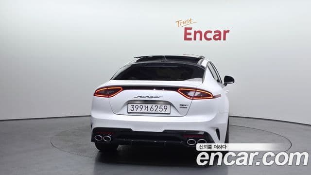 Kia Stinger 2018 — Şəkil 4/20
