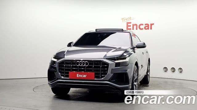 Audi Q8 2021 — Şəkil 8/20