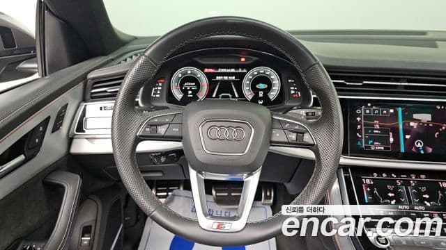 Audi Q8 2021 — Şəkil 3/20