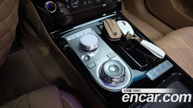 Genesis Electrified G80 2025 — Şəkil 9/20