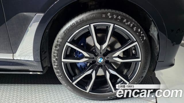 BMW X7 2020 — Şəkil 1/39