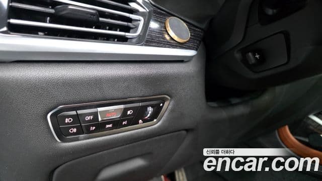 BMW X7 2020 — Şəkil 9/39