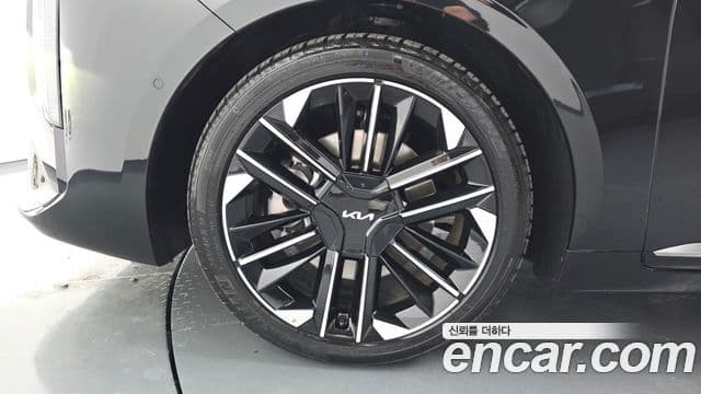 Kia K8 2024 — Şəkil 42/45