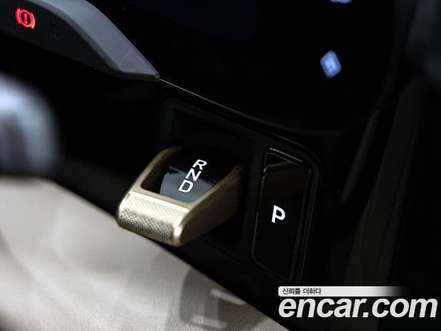 Porsche Taycan 2023 — Photo 19/19