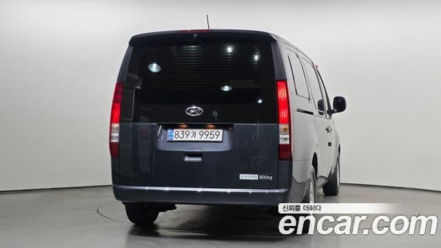 Hyundai Staria 2024 — ფოტო 4/20