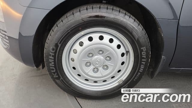 Hyundai Staria 2024 — ფოტო 5/20