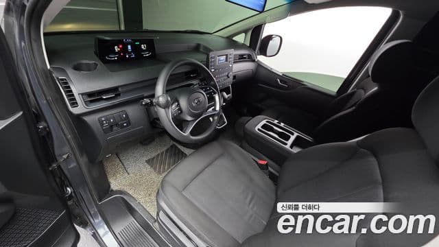 Hyundai Staria 2024 — ფოტო 7/20