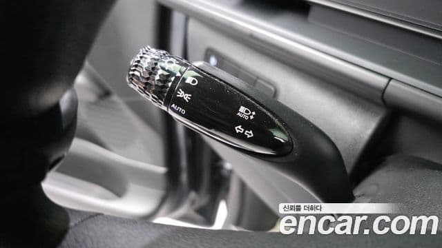 Hyundai Staria 2024 — ფოტო 15/20