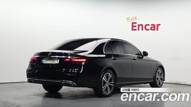 Mercedes-Benz E-Class 2021 — Şəkil 15/20