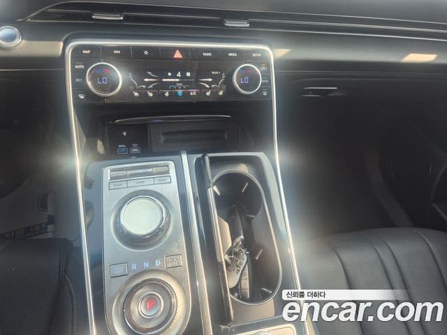 Genesis GV80 2023 — ფოტო 9/20