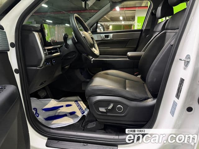 Hyundai Santa Fe 2023 — Şəkil 13/20