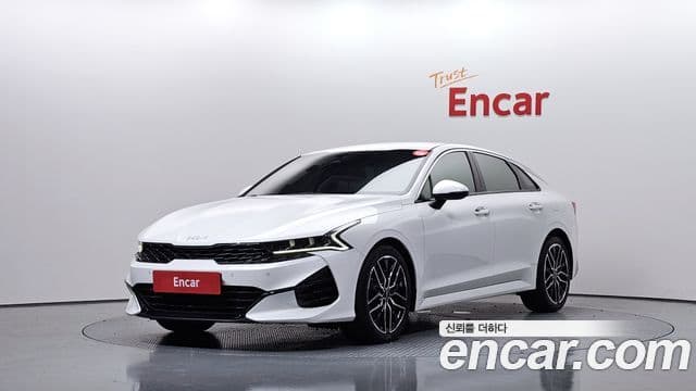 Kia K5 2022 — Şəkil 1/20