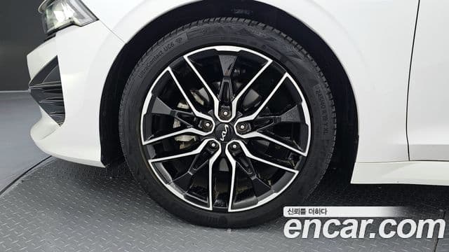 Kia K5 2022 — фото 5 из 20