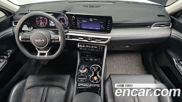 Kia K5 2022 — Şəkil 7/20
