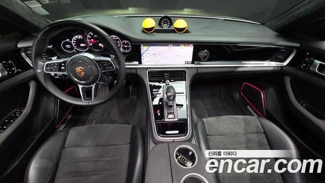 Porsche Panamera 2019 — Photo 5/20