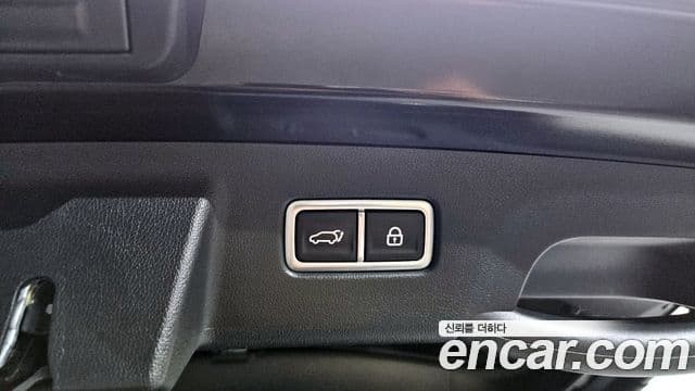 Kia Sorento 2022 — ფოტო 15/20