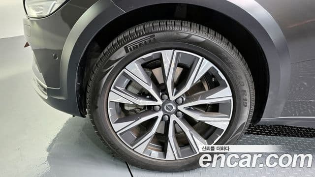Volvo V90 Cross Country 2020 — Şəkil 5/20