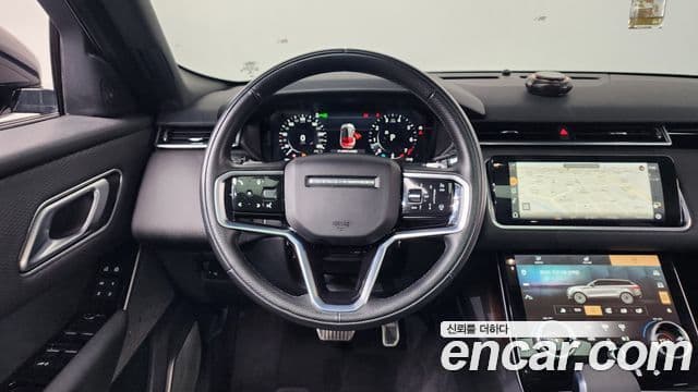 Land Rover Range Rover Velar 2021 — ფოტო 12/20