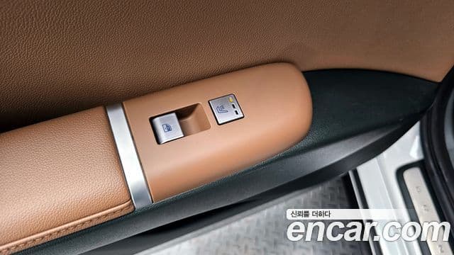 Hyundai Grandeur 2024 — Фото 13/20