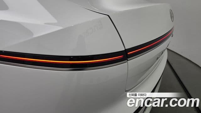 Hyundai Grandeur Hybrid 2024 — Şəkil 6/31